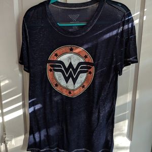 DC Comics Wonder Woman Tissue Tee - Size XL